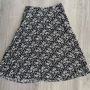 GAP Floral Black and White Women's Skirt
